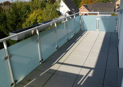 3 Zimmerwohnung im 2. OG mit großem Balkon